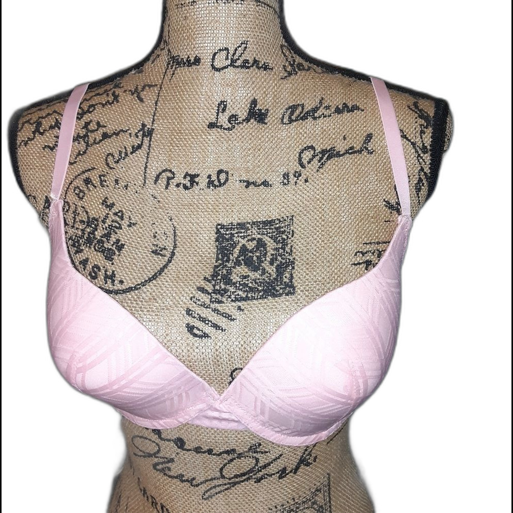 Youmita 36B Pale Rosette Coverage Light Pad Bra NWT